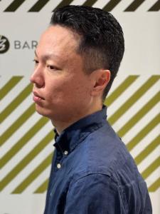 大人の刈り上げスタイル - BARBER-BAR 四谷店掲載