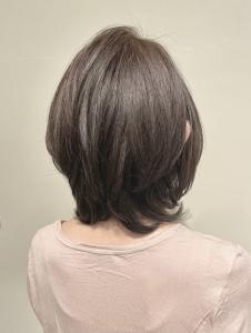 ウルフレイヤーボブ+【赤味を抑える】アイリスグレージュ - 美容室S＆Sさかもと イオン高松東店掲載