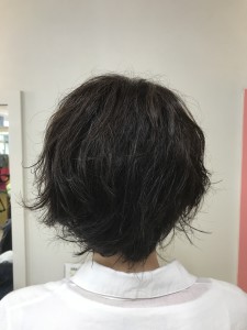 ミディアムレイヤーグラデーション - 美容室Stella掲載