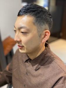 大人の刈り上げスタイル - BARBER-BAR 四谷店掲載