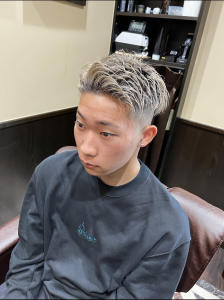 ホワイティーミルクティーグレージュ・スキンフェード - ヒロ銀座BARBER SHOP 秋葉原店掲載