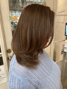 ミセス白髪ぼかしニュアンスグレイカラー40代梅ヶ丘美容室 - CHAINON掲載
