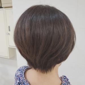 コンパクトショート×フォギーアッシュ - サロン・ド・ヴォーグ掲載