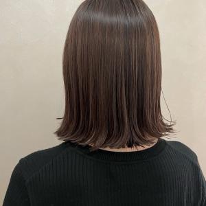 【&ONE 自由が丘】ラベンダーグレージュ×切りっぱなしボブ - &ONE掲載