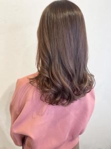 【Luccica】レイヤー×ピンクベージュ - Luccica hair&spa掲載