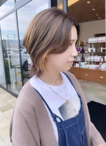 大人可愛い40代インナーカラーのミディアムレイヤー★山之内 - SARA Beauty Sight 志免店掲載