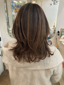 オリーブアッシュハイライト白髪ぼかし40代50代梅ヶ丘美容室 - CHAINON掲載