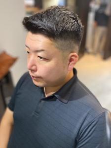 大人の刈り上げスタイル - BARBER-BAR 四谷店掲載