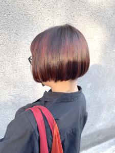 刈り上げボブ個性派モードヘア　チェリーピンク　ピンクパープル - MANOHARU掲載