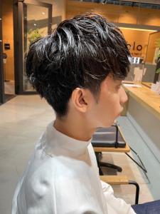 束感ショートマッシュ　黒髪 - Men's Salon bloc掲載