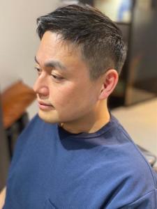 大人の刈り上げスタイル - BARBER-BAR 四谷店掲載