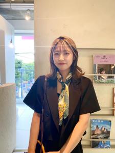大人可愛い20代30代40代外/顔まわり/ローライト - YUCCA掲載