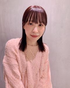 ブリーチなしピンクパープル顔周りぱつっとロブ前髪タイトヘア - YOKE掲載