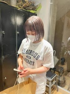 ミルクティーベージュ　ホワイトベージュ　ベージュ - ARCANA 明治神宮前 表参道 原宿掲載