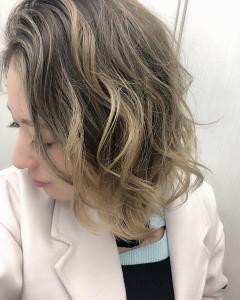 西梅田/ボブ/グレーベージュ/白髪ぼかし【Attirer飯田 - Hair salon Attirer掲載