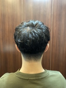 《くせっ毛の方必見》パーマ風ツーブロックスタイル - HIRO GINZA 新橋店【理容室】掲載