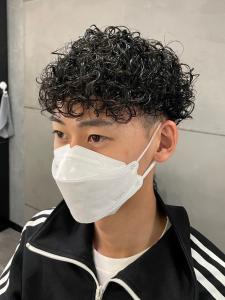 プードルパーマ　ツーブロック　黒髪 - Hair salon for Men idea掲載