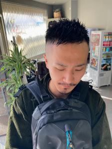 ジェルでツンツンスキンフェード - Danny kobe hair salon掲載