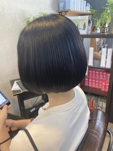【松戸BULL】ボブ×インナーカラーミルクティーベージュ - Clement Salon Bull掲載