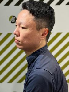 大人の刈り上げスタイル - BARBER-BAR 四谷店掲載