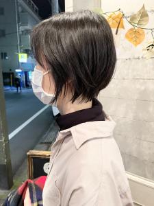 伸ばしかけにも◎暗髪こなれ丸みショートボブ40代梅ヶ丘美容室 - CHAINON掲載