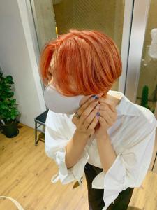 外国人風カラー　ネオンカラー　シアーグレージュ　ボブウルフ - ARCANA 明治神宮前 表参道 原宿掲載
