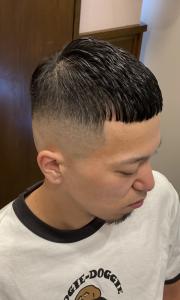 クロップスタイル - ヒロ銀座 BARBER SHOP 新宿店掲載