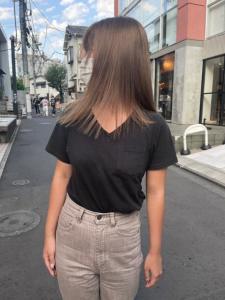 ホワイトグレージュ コンマヘア くすみブルー ダークアッシュ - ARCANA 明治神宮前 表参道 原宿掲載