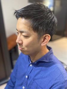 大人の刈り上げスタイル - BARBER-BAR 四谷店掲載