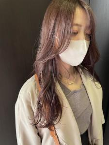 顔まわりレイヤーカットとピンクベージュ - marju銀座掲載