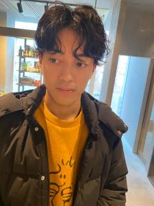 【idea/札幌】センターパート×ウェーブパーマ - Hair salon for Men idea掲載