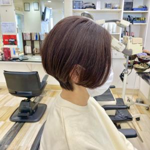 ショートボブ - ELLYLONDON 垂水店掲載