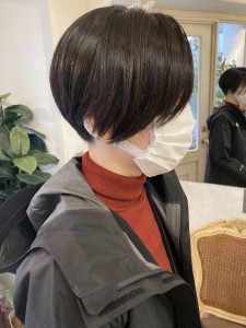 ミセス艶感ニュアンスカラーまるみショート50代梅が丘美容室 - CHAINON掲載