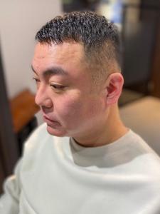 ワンセクションフォワードシェープスタイル！ - BARBER-BAR 四谷店掲載