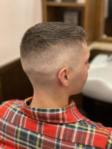 クルーカット - ヒロ銀座 BARBER SHOP 新宿店掲載