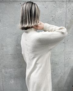 ★ホワイトコーデに映えるバレイヤージュ★ - Aco掲載