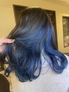 【Luccica】インナーカラー × ブルーブラック - Luccica hair&spa掲載