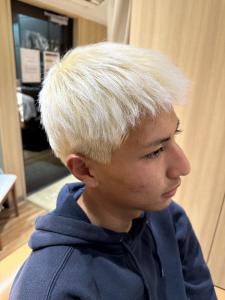 サーファーボウズ(ノーセットver) - ヘアーモードキクチ 三越前店掲載