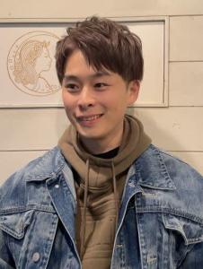メンズ刈り上げ白髪ぼかしハイトーンショート30代梅ヶ丘美容室 - CHAINON掲載