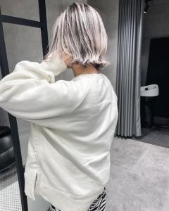 ★プラチナホワイトベージュのバレイヤージュ★ - Aco掲載