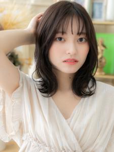 暗髪バレイヤージュくせ毛風エアリーミディ　うる艶髪 - COVER HAIR bliss 北浦和西口店【カバー ヘア ブリス】掲載