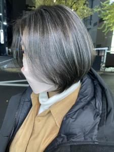 細め大人ハイライト　オリーブベージュ - marju銀座掲載