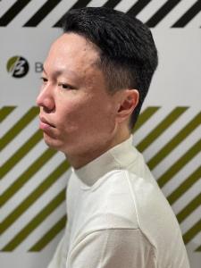 大人の刈り上げスタイル - BARBER-BAR 四谷店掲載