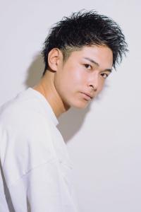 メンズヘア整形スパイラルパーマ波巻きツイストメンズパーマ髪型 - メンズヘア整形サロン GOALD 渋谷本店掲載