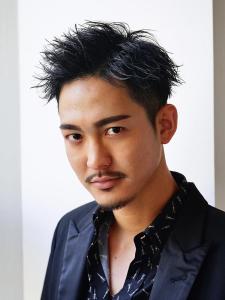 メンズヘア整形スパイラルパーマ波巻きツイストメンズパーマ髪型 - メンズヘア整形サロン GOALD 渋谷本店掲載