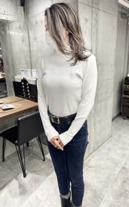 ★ホワイトコーデに映えるハイライト★ - Aco掲載