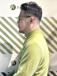 大人のサイドパートスタイル【BARBER-BAR】 - バーバーバー赤羽掲載