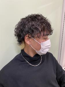 横浜メンズパーマ波巻きスパイラルパーマメンズマッシュウルフ - ＣＲＥＡ能見台掲載