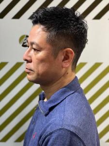 大人カッコいい30代40代50代以上すっきり刈り上げスタイル - BARBER-BAR 四谷店掲載