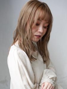 ミルクティーベージュ×ナチュラルセミロング - Hairruup Aru design works掲載